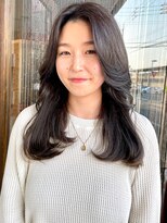 ヘアモード カクテル&nbsp;韓国風くびれレイヤー×オリーブベージュ　【MARIA】