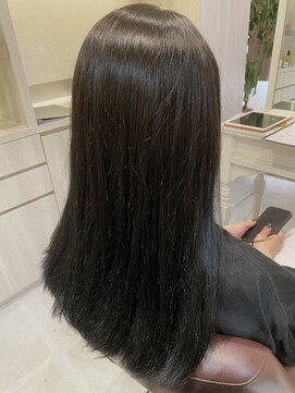 マルム(mulum) グレージュカラー 透明感 *AKARI