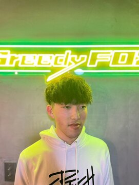 グリーディーフォックス 代々木(Greedy FOX) 波巻き/ハイライト/マッシュパーマ/ウルフ[シェービング]