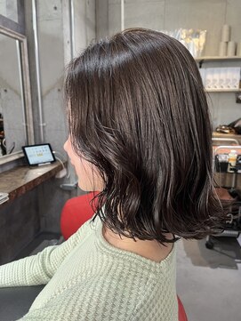 アリイ(ali'i) 【ali'i】ダークカラーからトーンアップ