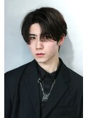 ブルーブラック × センターパート x ニュアンスパーマ/20代30代