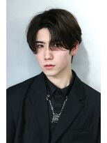 マーズ(MARS) ブルーブラック × センターパート x ニュアンスパーマ/20代30代