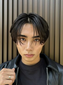 ニコ トウキョウ ロジック(nico TOKYO Logic) フェザーパーマニュアンスパーマメンズセンターパート襟足あり