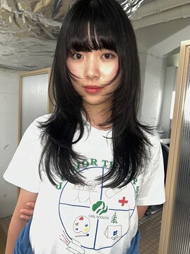 ヘン(hen) 【心斎橋hen】前髪重ためレイヤー