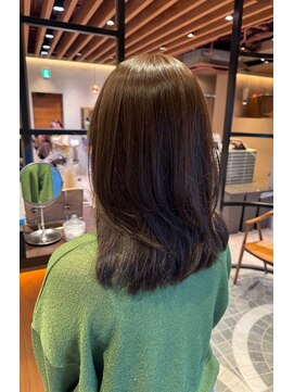 オリーブブラウン12.4