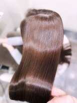 シュガー(Sugar)&nbsp;透明感カラー/ワンホンヘア/韓国ヘア/顔まわり/大阪/梅田