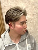 キタセンジュバーバー バイ ティーズ(KITASENJU BARBER by T's)&nbsp;メッシュキャップ　全頭ブリーチ　グレージュ　シルバー
