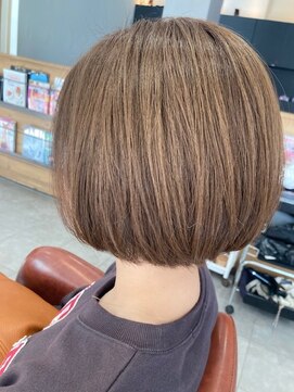 リベア トウキョウ 東大島店(Rever Tokyo) ハイトーン/ボブ