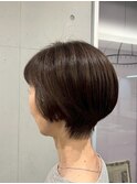 ショートボブ