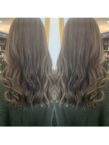 アン シュシュ(un chouchou)&nbsp;バレイヤージュカラー