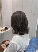 ハイライト×ダークトーンシルバーグレー
