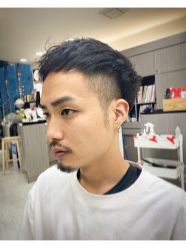 ル サロン リーカ 高見ノ里駅前本店(Le’Salon RYiCA) ツーブロック　刈り上げ