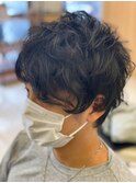 癖毛を活かしたメンズショート