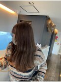 ブラウンベージュ