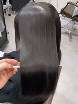 コア 梅田(Core)&nbsp;髪質改善 縮毛矯正　韓国ヘア　艶髪