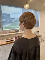 ジジ 宇都宮(Gigi)&nbsp;大人ガーリー/ショートヘア/シルキーベージュ