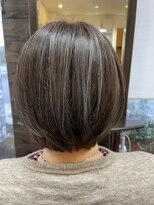 イロン(iroN)&nbsp;40代女性　コントラストハイライト