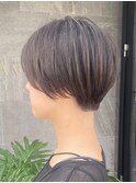 30代40代女性の黒髪ショートヘア