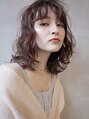 アグラントープ(a Gland taupe) 自然になじむゆるふわミディ。抜け感バツグン◎