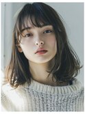 肩ラインミディアムヘア