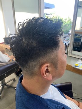 トータル ビューティー ブレイク ペンタ(TOTAL BEAUTY BREK PENTA) スパイキーショート