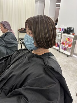 ブラウン(Brown) 白髪ぼかしハイライト/ハイライト藤沢