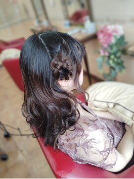 カリーノ(Carino) ヘアアレンジ