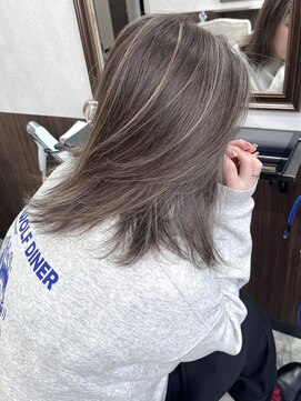 ベルヘアーデザイン 堺東(Belle hair Design) コントラストハイライト/レイヤーカット/外国人風/堺東