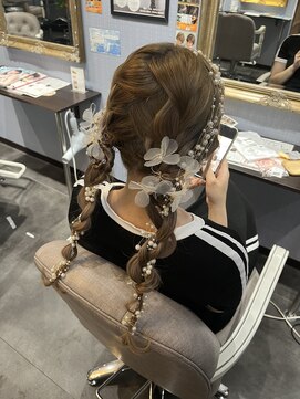 ハナハナプラス(hana hana+) 編み込みツイン