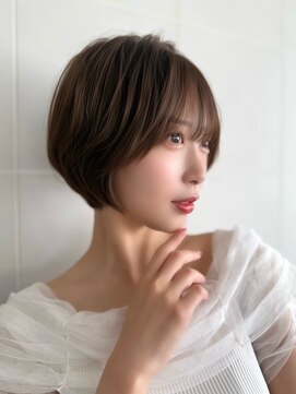 キートス(Kiitos) 丸みシルエットが可愛い　ショートボブ