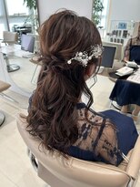 ビオラバイフーガ 綱島(Viola by FUGA)&nbsp;結婚式お呼ばれハーフアップアレンジ＊10代20代30代