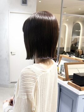 ロンドジェネルーズ 柏(Lond generous) オリーブグレー/韓国風巻き/レイヤーカット/髪質改善/縮毛矯正