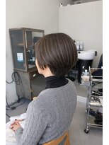 ユレル(yureru) ショートボブ+ハイライト