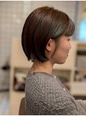 ショートボブ