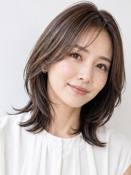 ムーン 仙台一番町店(OON) ミディアムレイヤー/白髪ぼかしハイライト/40代50代/髪質改善