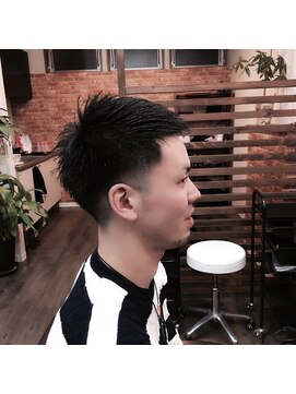プロキシムヘアワークス(proxim hair works) メンズベリーショート