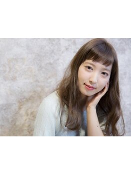 アットホームな女性スタッフがお出迎え♪女性ならではの提案力と丁寧な接客で理想のスタイルへと導きます☆