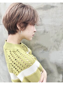 ベル 表参道店(Belle) 美容専門誌の選ぶショートヘアNo1 ★くびれショート