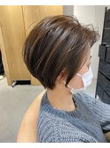 耳かけ小顔ショート