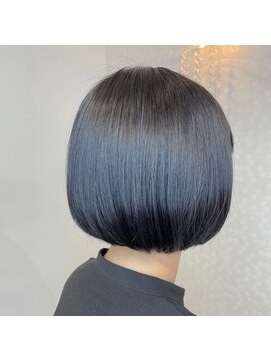 ヘアーアンドメイク ドレス(DRESS) 漆黒ブラック