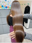 ≪３０代≫超ロングを美髪維持する髪質改善トリートメント