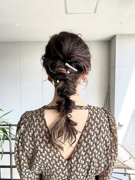 リバレッジ 広尾(Leverage) 結婚式編み下ろしヘアセット【広尾、恵比寿】担当:東田