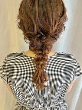 ミテ(MiTe) アレンジヘアセット　編みおろし　パーティーヘア　およばれヘア