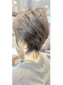秋を迎えるショートウルフ