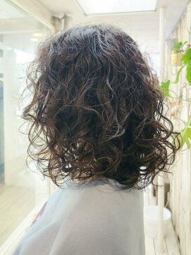 シャロン(SHARON) 【SHARON原宿】スパイラルパーマ×伸ばしかけロブ