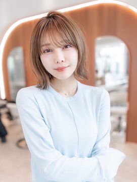 イオ 本厚木(io) 大人かわいいくびれレイヤー似合わせカットイメチェンボブ小顔