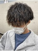 ツイストスパイラルパーマ　ニュアンスパーマ　裾カラー　爽やか