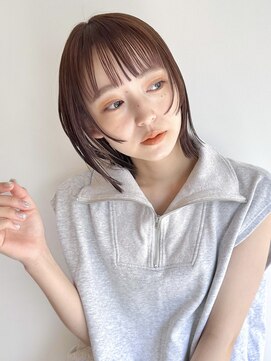 ローネス(LONESS) ちょこんとレイヤー×外ハネぷつっとボブ