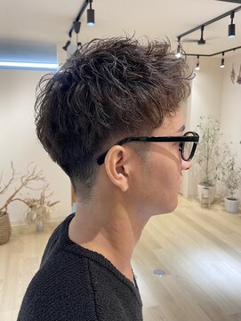 アルマ(ALMA) スパイキーショートツイストパーマツイストスパイラル