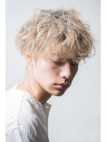 アレス バイ シカ 神戸三宮元町店(ALLES by Cica)&nbsp;ホワイトブロンド